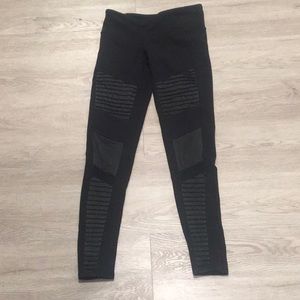 Alo Yoga Moto leggings - black ASO Taylor swift